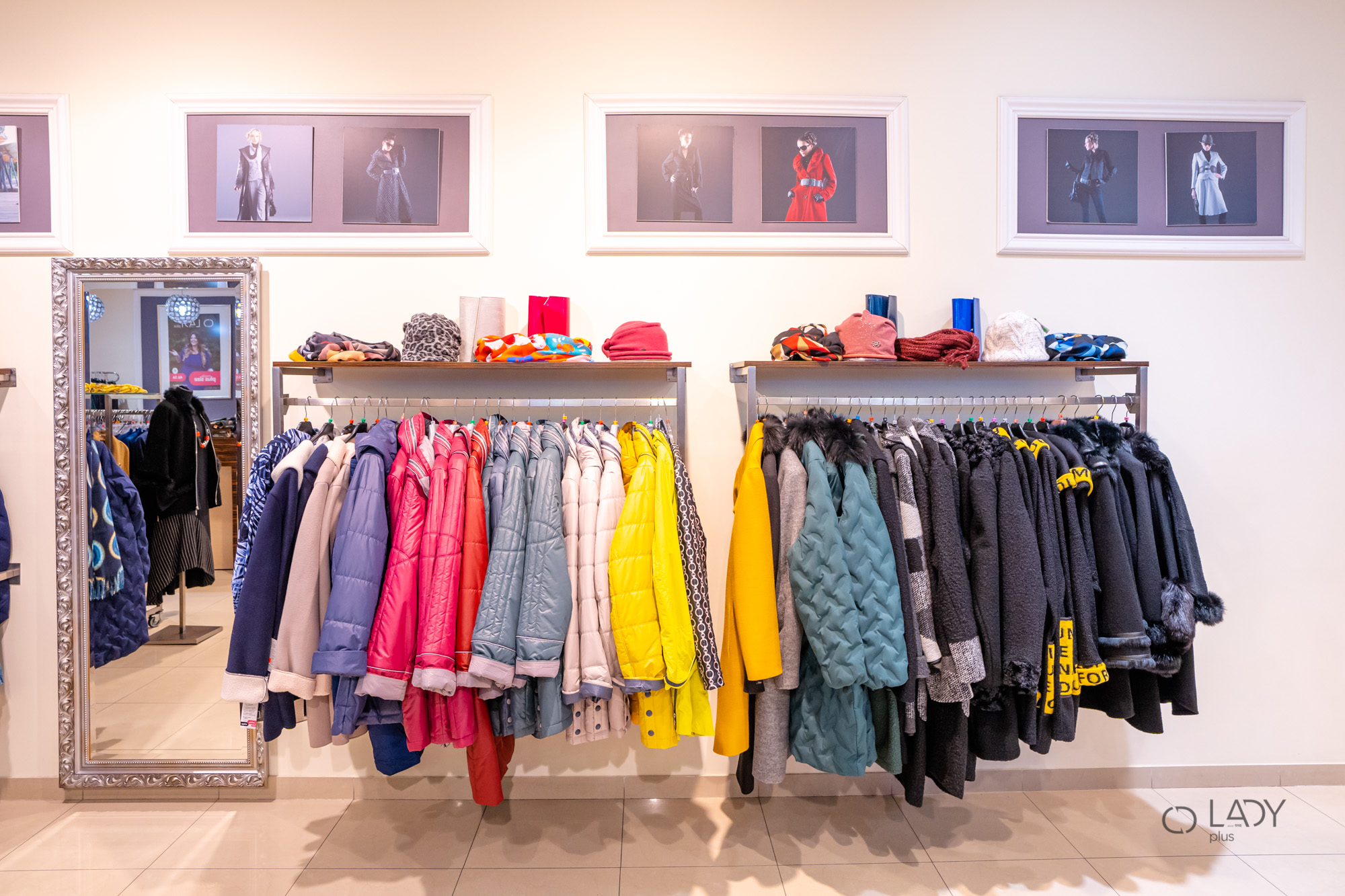 متجر بوتيك للملابس النسائية بالمقاسات الكبيرة وملابس الحمل